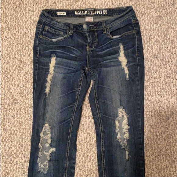 Great condition Mossimo jeans size 5. - Picture 2 of 5